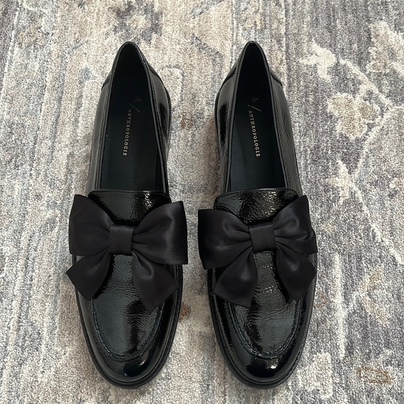 Anthropologie Shoes Anthropologie Bow Patent Leather Loafer Size 4